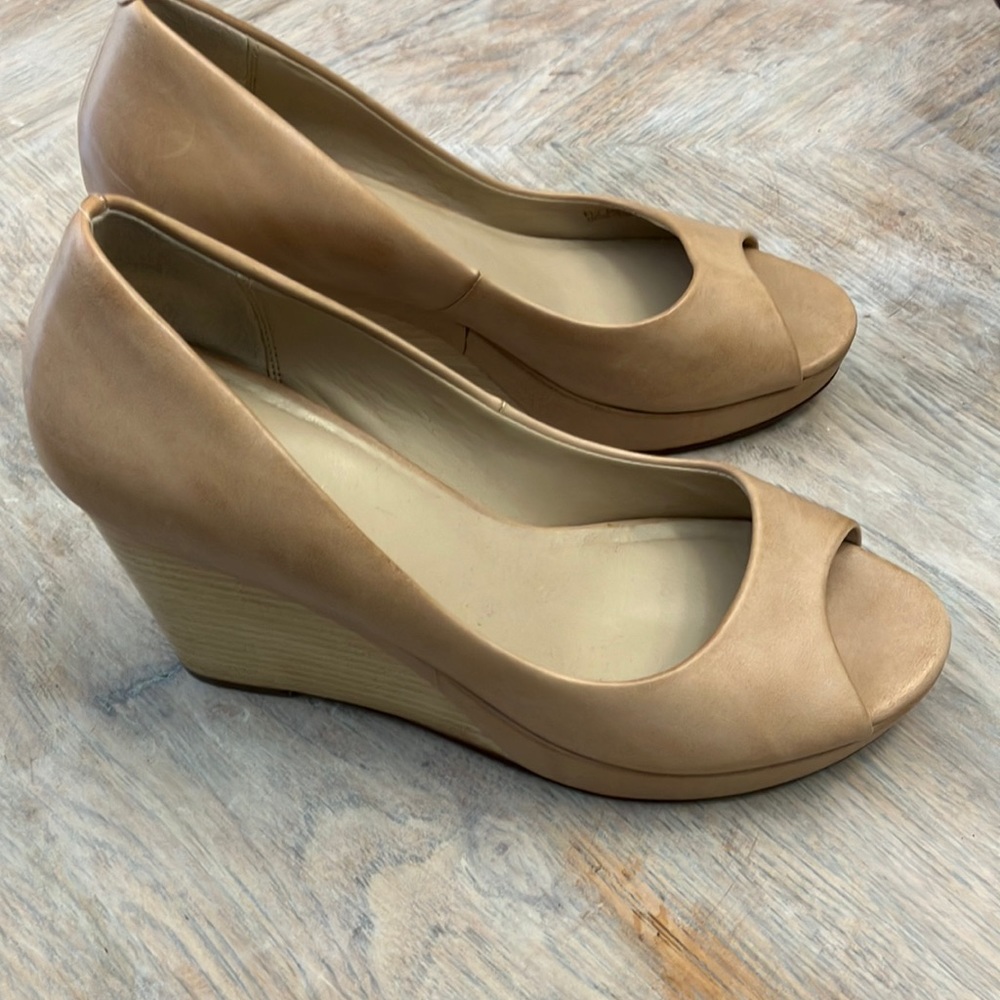 Cole Haan Nude Wedges
